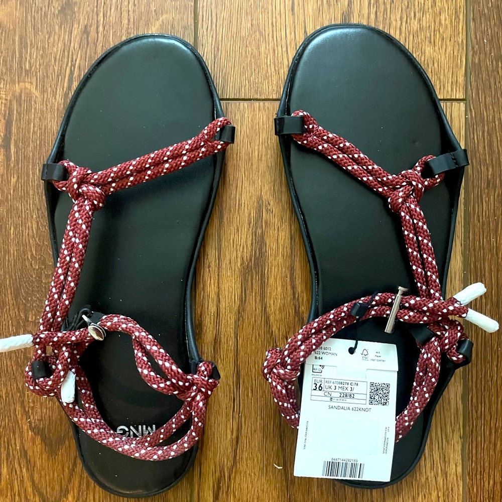 Mango bungee cord sandals